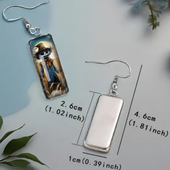 2/30$ Or 3/$35 NEW Colorful Fall Festive Scarecrow  Art Crystal Glass Earrings - Picture 2 of 4